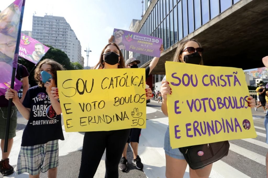 Apoiadores de Guilherme Boulos (PSOL), no masp na avenida Paulisa eleicoes sp 3