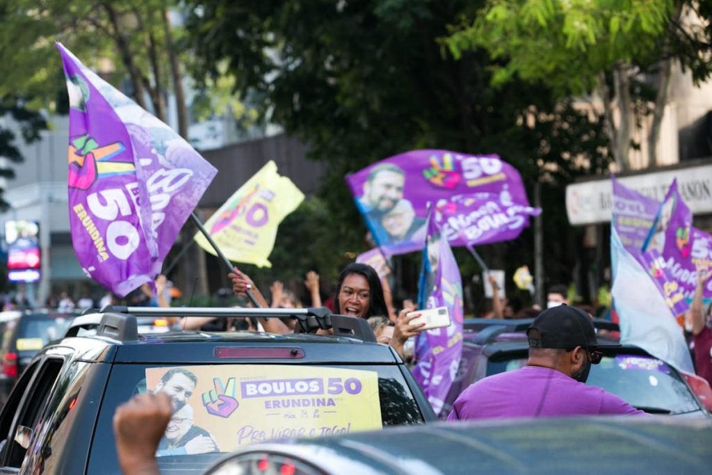Apoiadores de Guilherme Boulos (PSOL), no masp na avenida Paulisa eleicoes sp 3