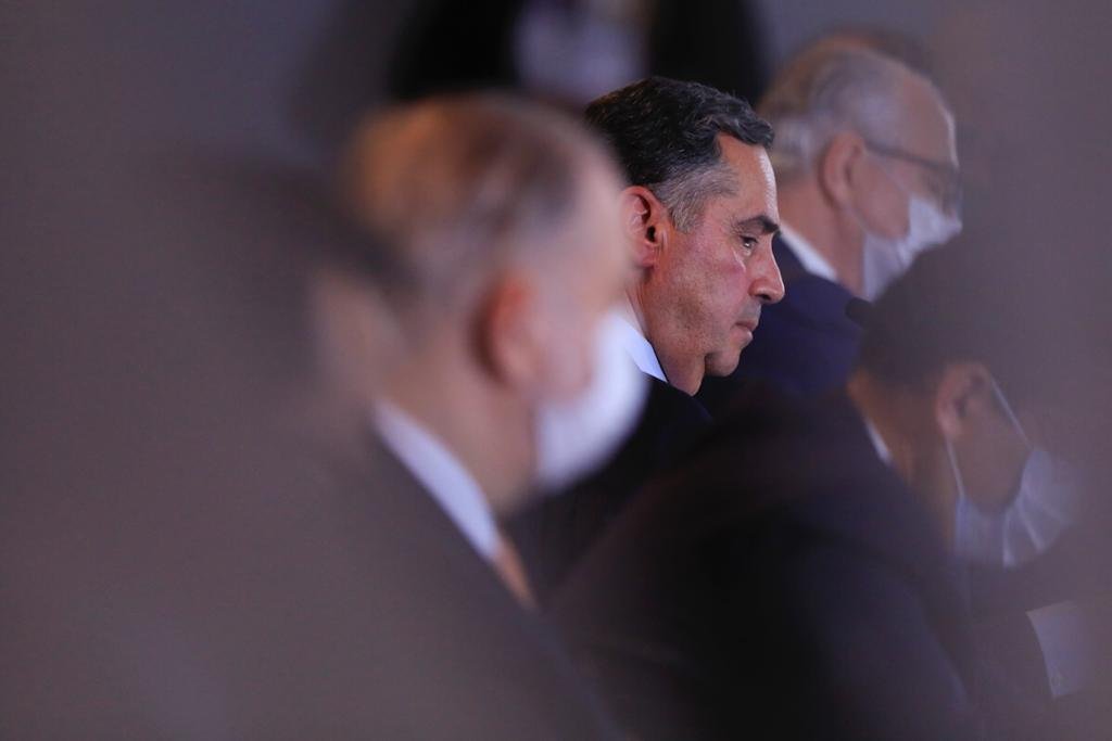 ministro Luiz Roberto Barroso tse eleicoes 2020 apuracao votos brasil 1
