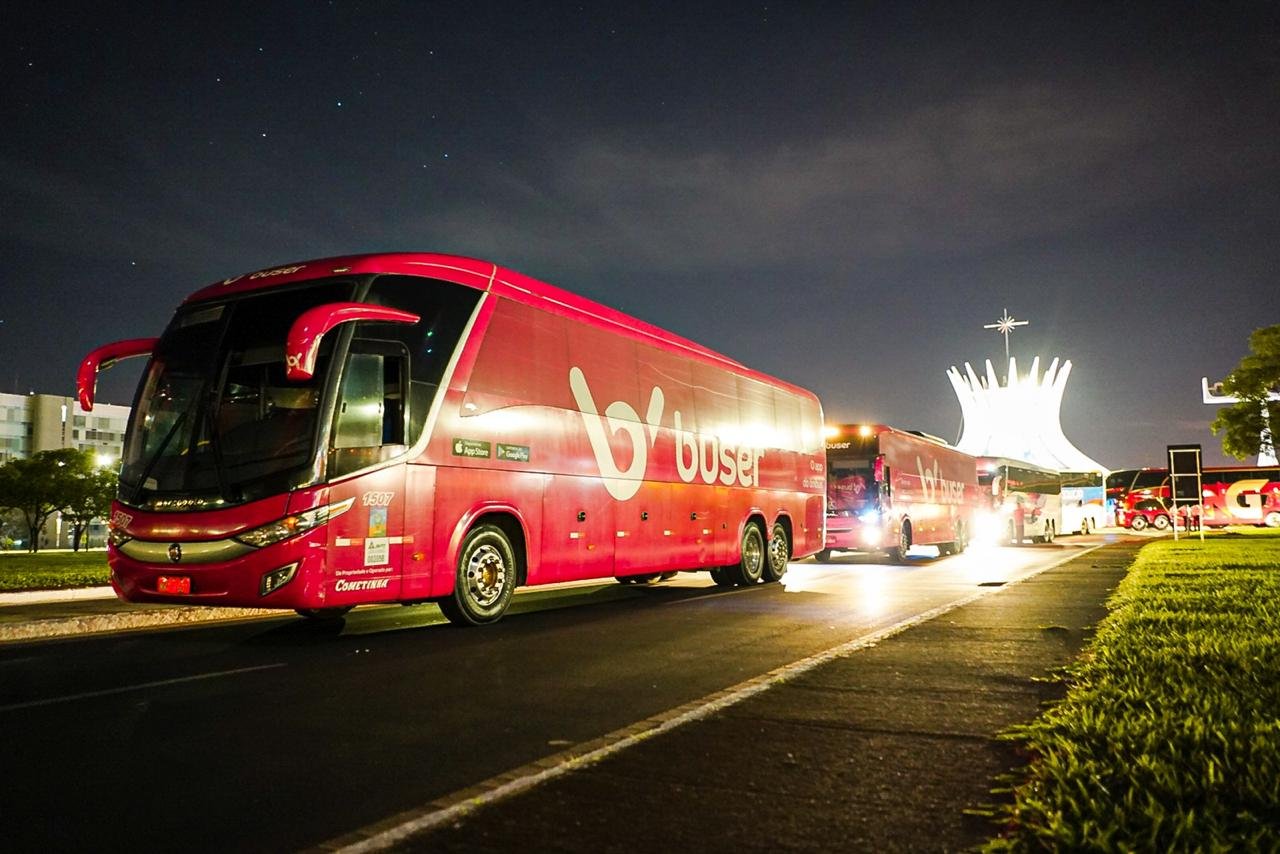 Buser ganha função para acompanhar ônibus em tempo real; saiba usar