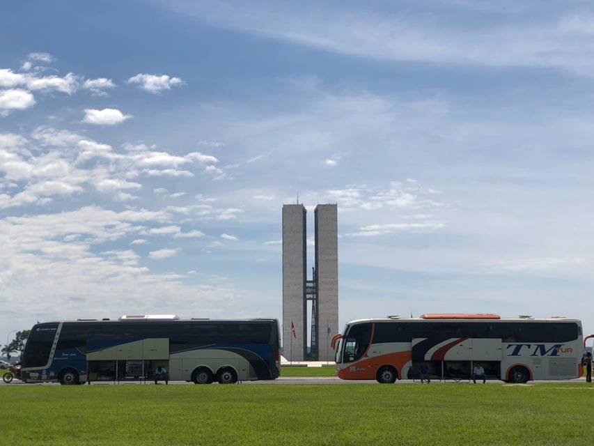 Protesto ônibus Esplanada dos Ministérios
