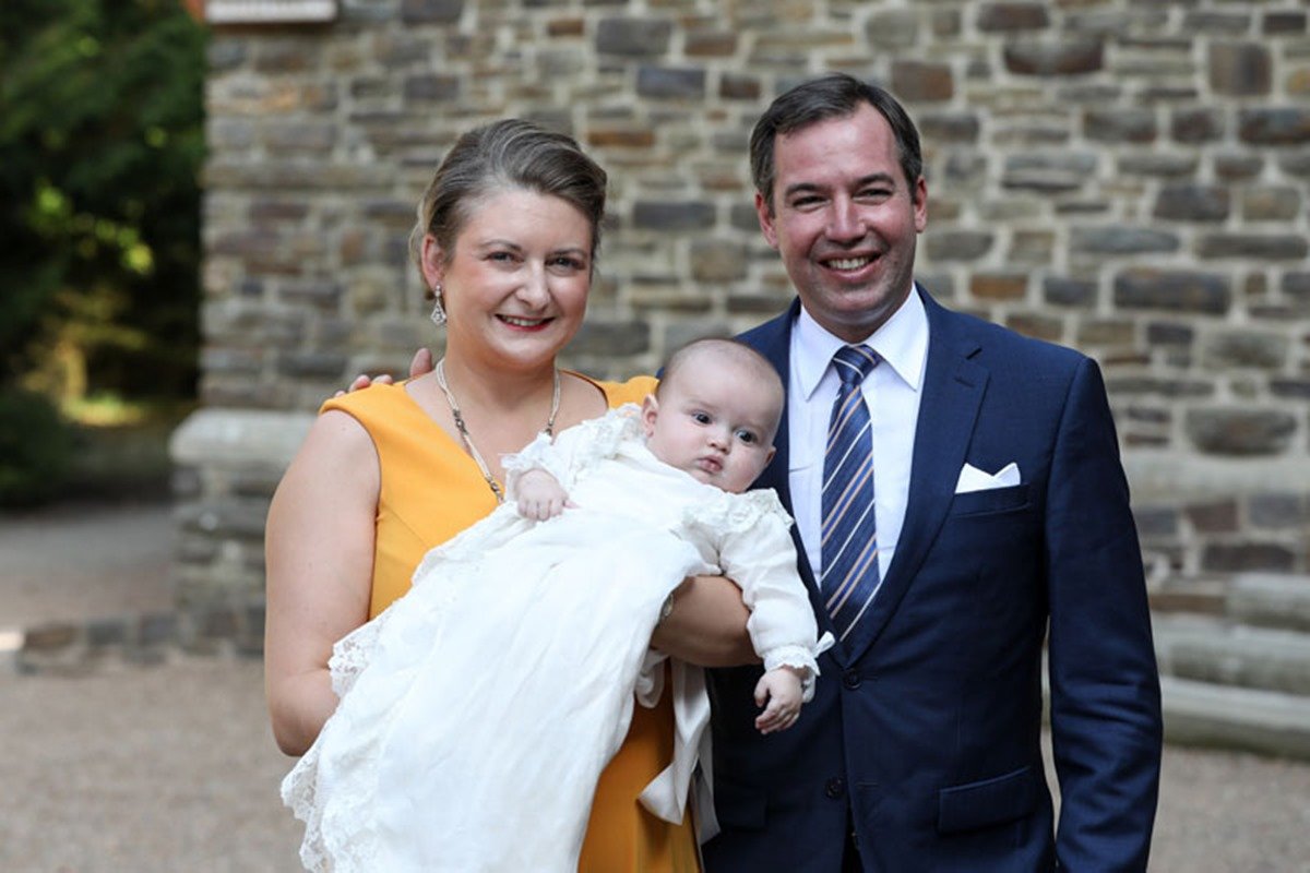 Príncipe Charles de Luxemburgo com os pais