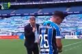 Renato Gaúcho provoca Pepê e diz que irá mostrar o DVD