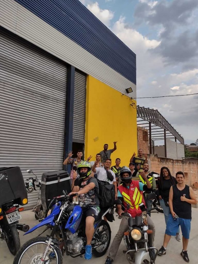 Funcionários da distribuidora Pontual Beers's