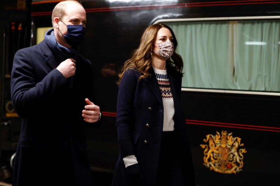 william e kate middleton no trem
