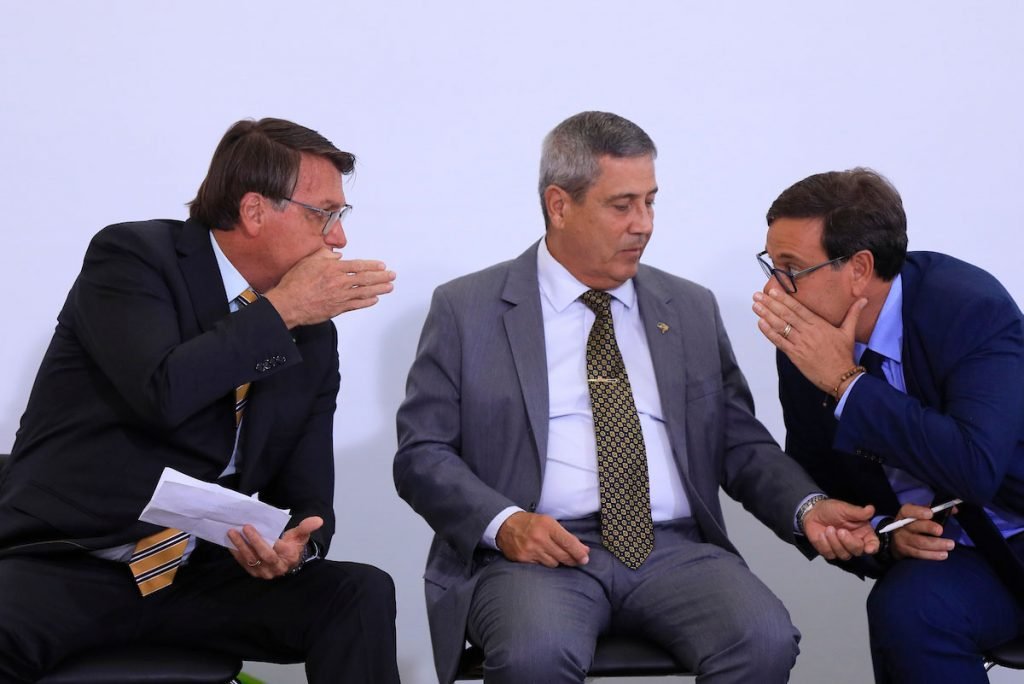 general Walter Braga Netto e presidente da Embratur, Gilson Machado Cerimônia de Lançamento da Retomada do Turismo
