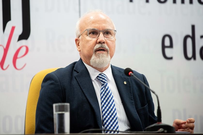 Procurador federal dos direitos do cidadão, Carlos Alberto Vilhena