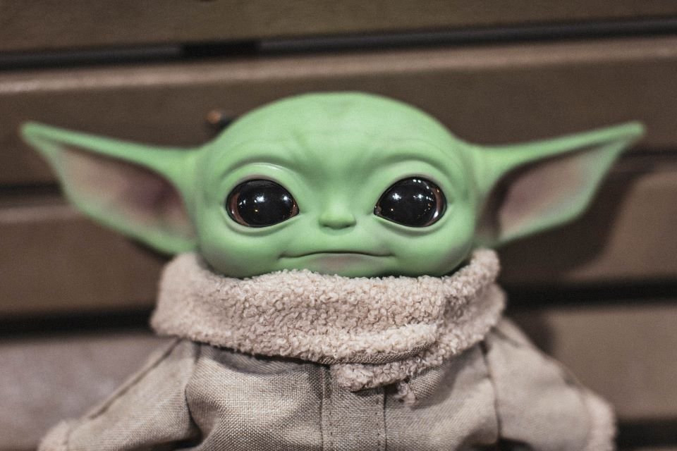 Por que este Baby Yoda faz tanto sucesso?