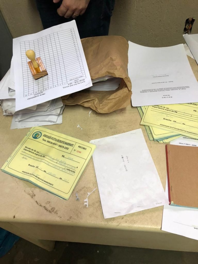 Material apreendido durante operação da PCDF e do MPDFT na Câmara Legislativa