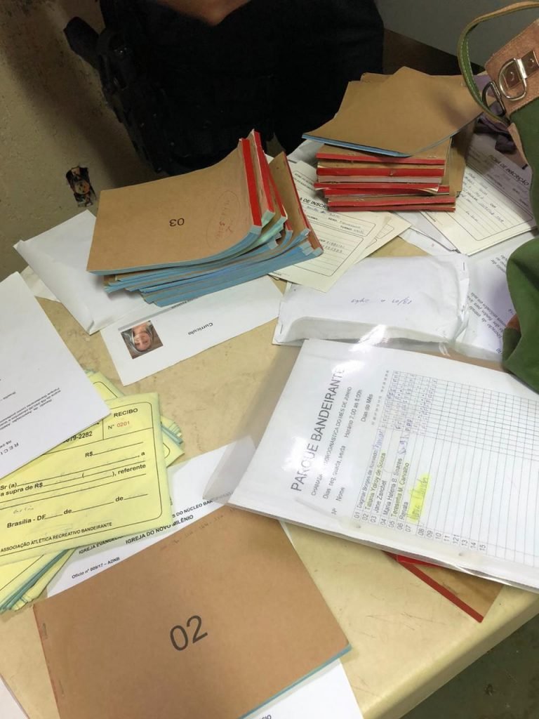 Material apreendido durante operação da PCDF e do MPDFT na Câmara Legislativa