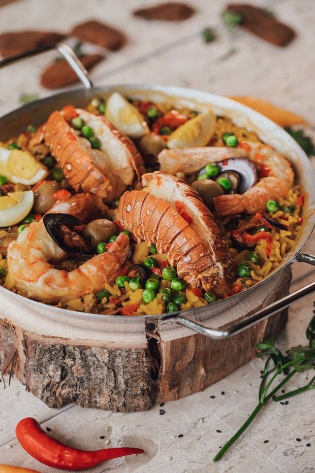 Na foto, um prato com frutos do mar - Metrópoles