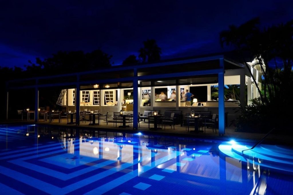 Hotel à noite