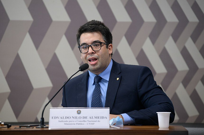 Edvaldo Nilo de Almeida