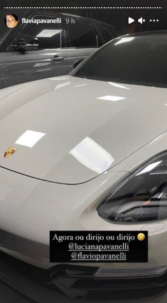Carro novo Flávia Pavanelli