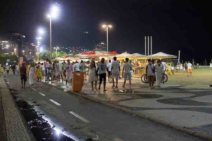 Aglomeração na virada de ano no Rio de Janeiro