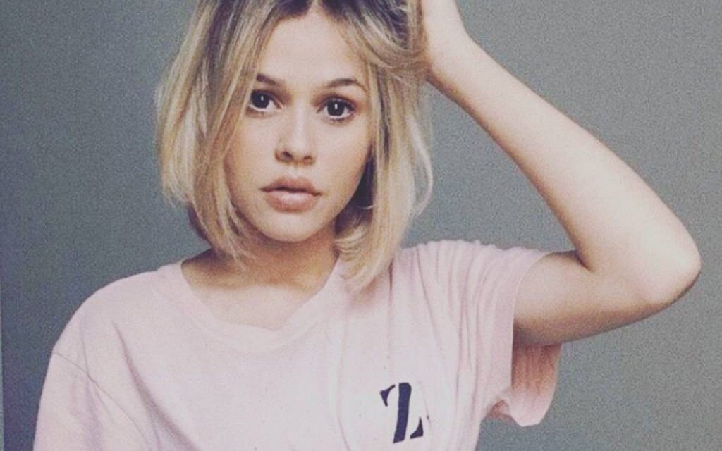 Ludi Moreira do grupo Kemuel