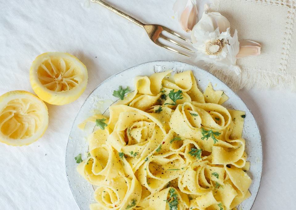 Chop suey de frango com legumes: receita fácil e feita em uma só panela