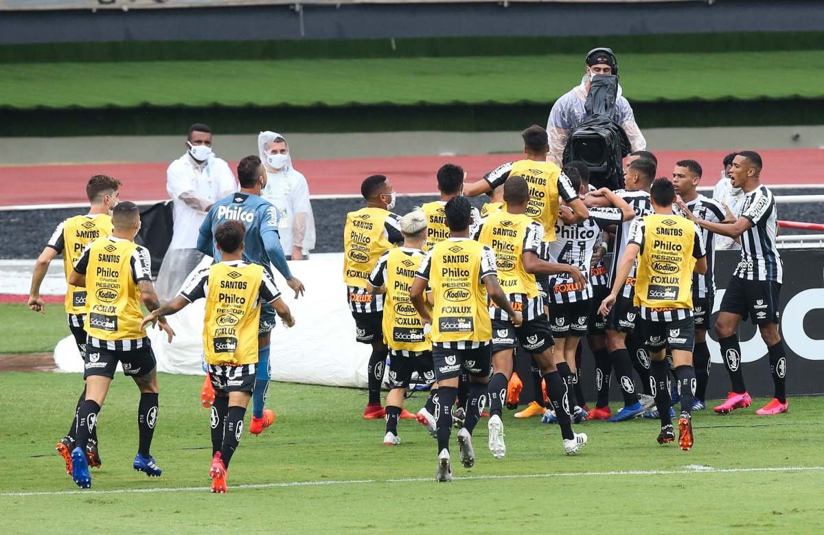 São Paulo é superior no Maracanã contra Flamengo e abre vantagem