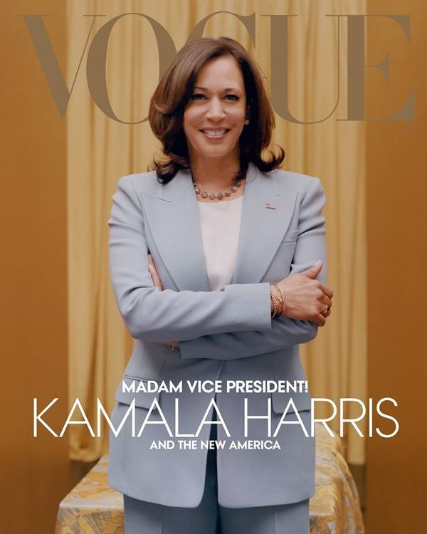 Kamala Harris na edição de fevereiro de 2021 da Vogue estadunidense, fotografada por Tyler Mitchell