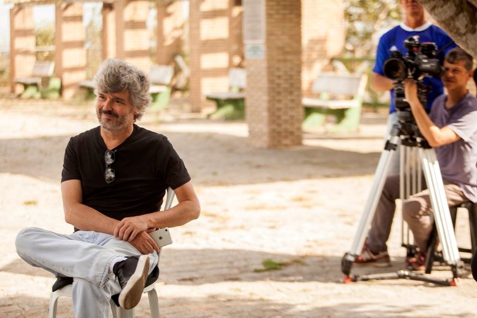 Atravessando a Vida, documentário de João Jardim sobre o Enem