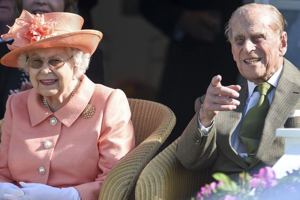 Rainha Elizabeth e príncipe Philip