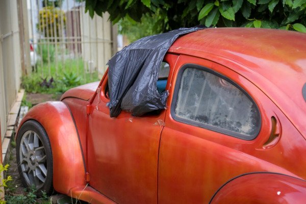 carro abandonado