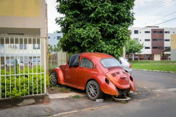 carro abandonado