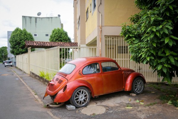 carro abandonado