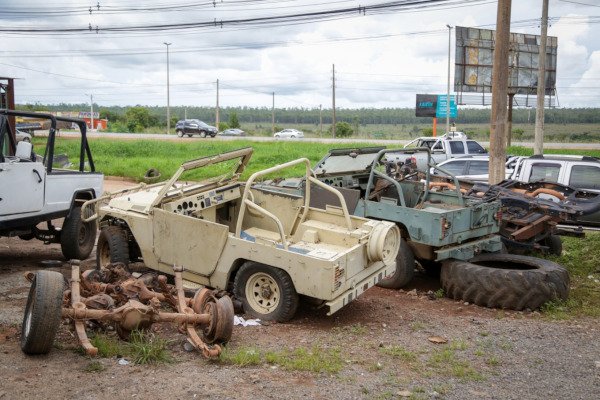 carro abandonado