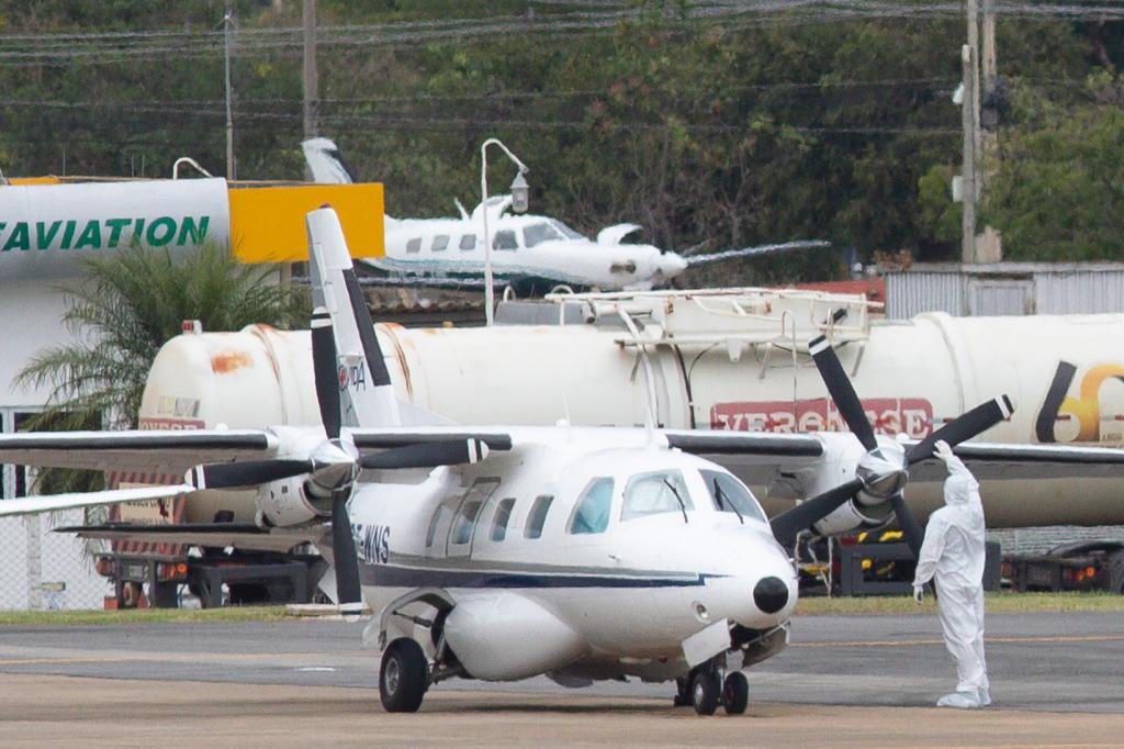 Avião no aeroporto de Brasília