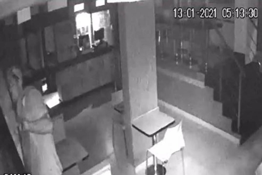 Homem é preso por suspeita de furtar televisão de restaurante no DF