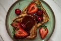Fácil! Aprenda a fazer uma suculenta rabanada recheada com Nutella