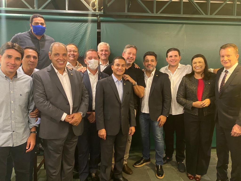 Em São Paulo, Arthur Lira é recebido em jantar da bancada paulista