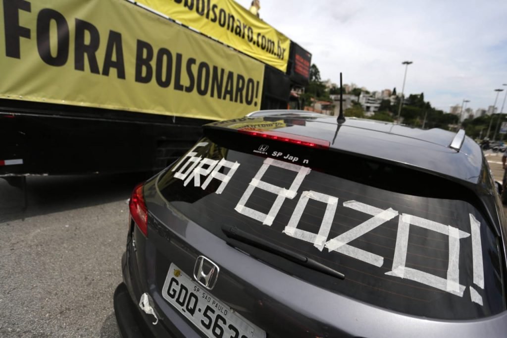 Carreata organizada pelo MBL e o movimento Vem Pra Rua, contra o presidente Jair Bolsonaro e o ministro da saúde Eduardo Pazuello