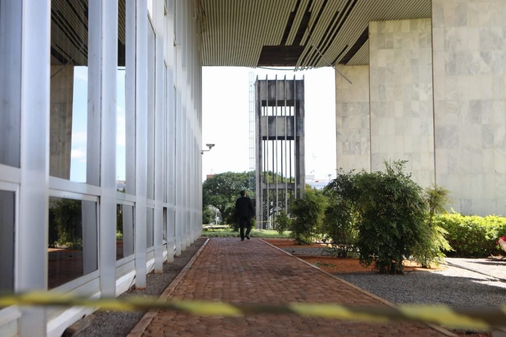Estragos causados no Palácio do Buriti após forte chuva