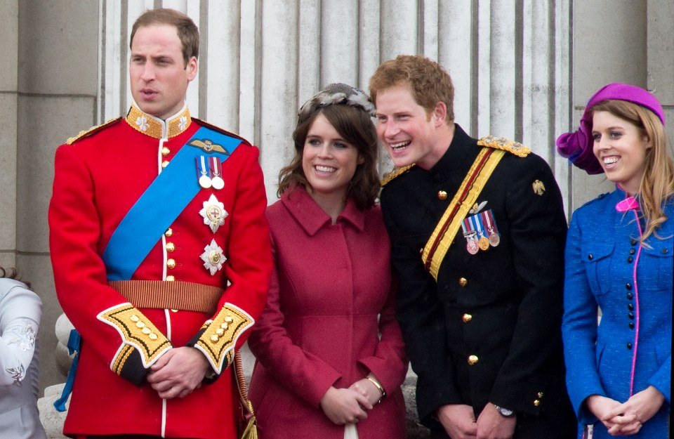 LONDON - JUNE 16: Prince William, Duke of Cambridge, Princess Eugenie, Prince Harry and Princess Beatrice stand on the balcony of Buckingham Palace following the Trooping the Colour Ceremony on June 16, 2012 in London, England. (Photo by Anwar Hussein/WireImage)