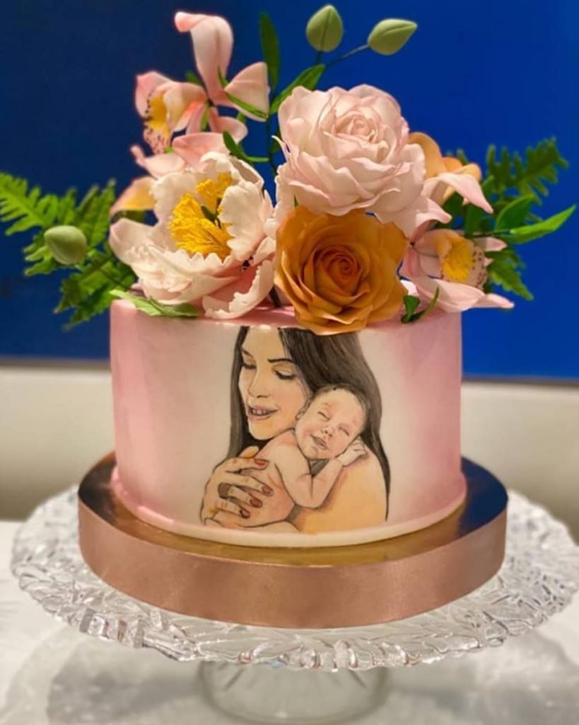 Selfie cake