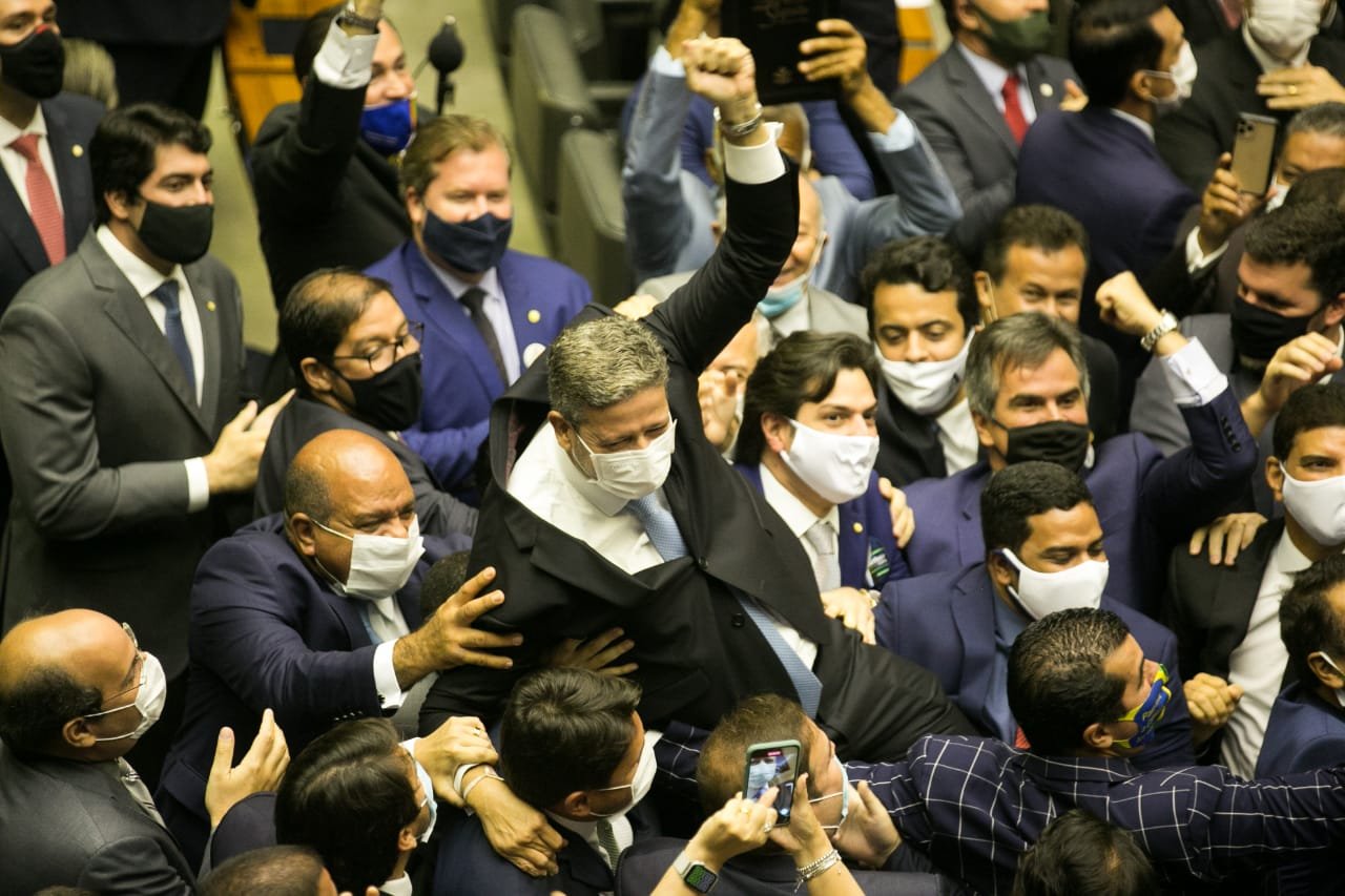 Arthur Lira é eleito presidente da Câmara dos Deputados