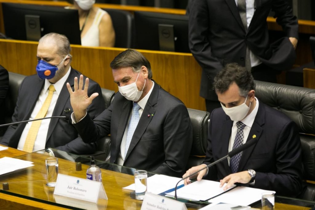 Bolsonaro participa da reabertura do ano legislativo no Congresso