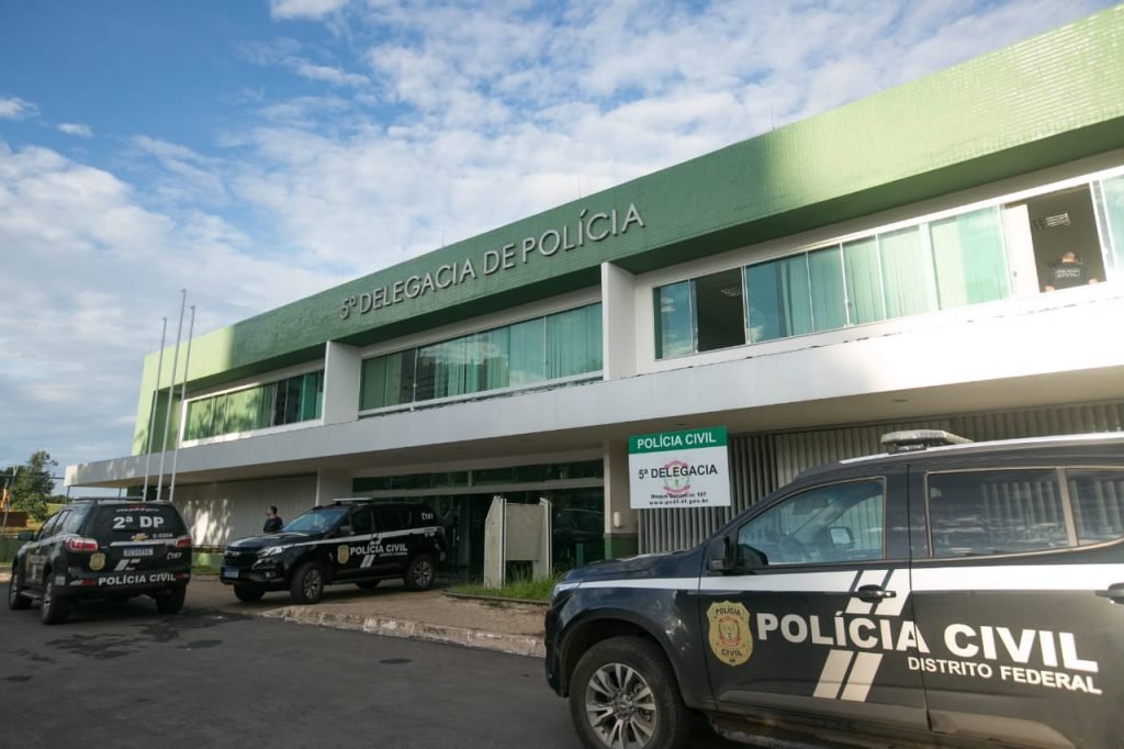PCDF prende traficantes que vendiam haxixe e drogas sintéticas no DF
