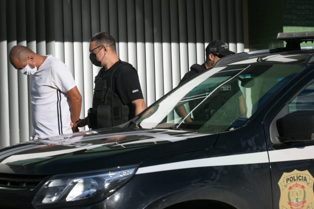 PCDF prende traficantes que vendiam haxixe e drogas sintéticas no DF