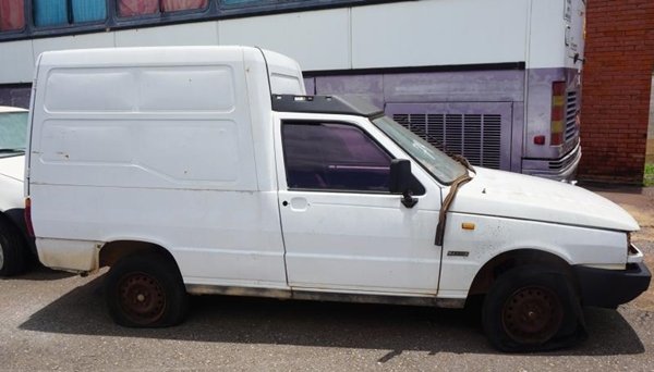 Fiorino Leilão inservíveis GDF