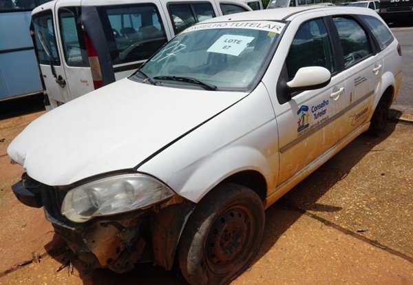 Carro Leilão inservíveis GDF