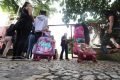Estudantes chegam na escola E.E Prudente de Morais no Bom Retiro, zona norte de São Paulo, nesta manhã de segunda-feira (08). Hoje da o início as aulas presencias na rede estadual de ensino.