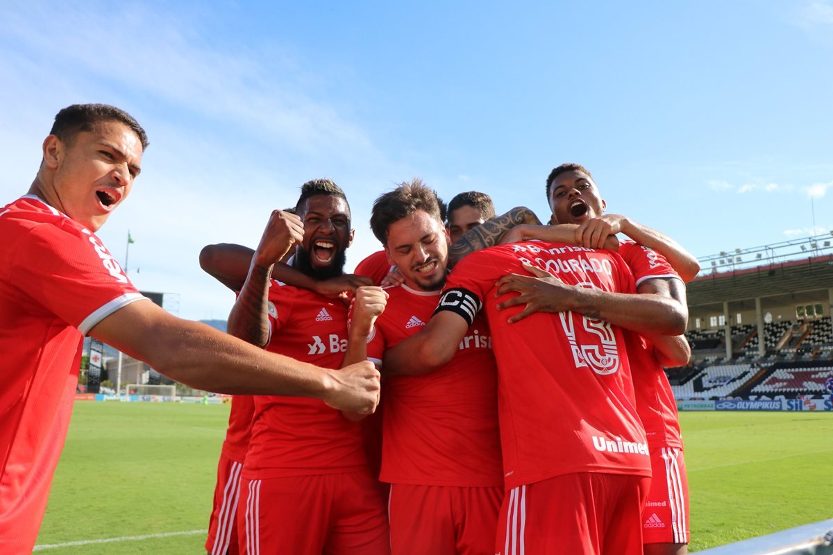 Vasco x Internacional: Confira onde assistir jogo do Vasco e Inter ao vivo  com imagens; veja horário e escalações