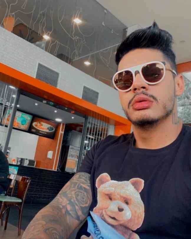 rapper Hungria