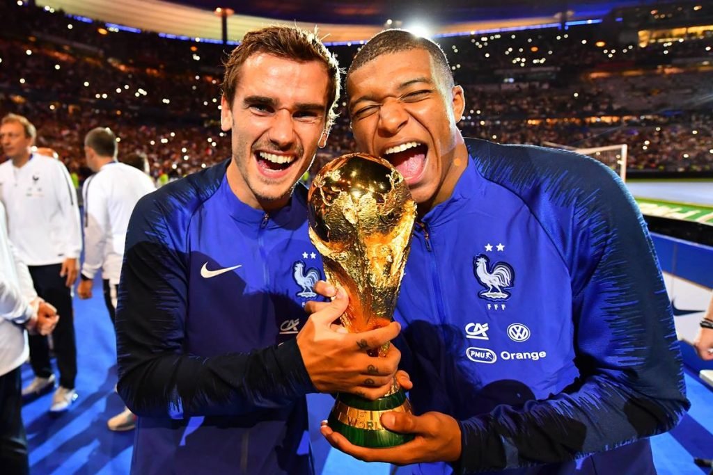Griezmann e Mbappé