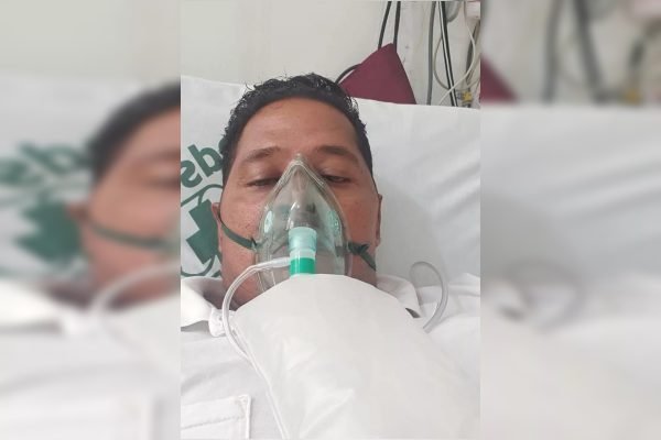 Enfermeiro diagnosticado com variante britânica da Covid-19 ‘Pedi a Deus para não morrer’