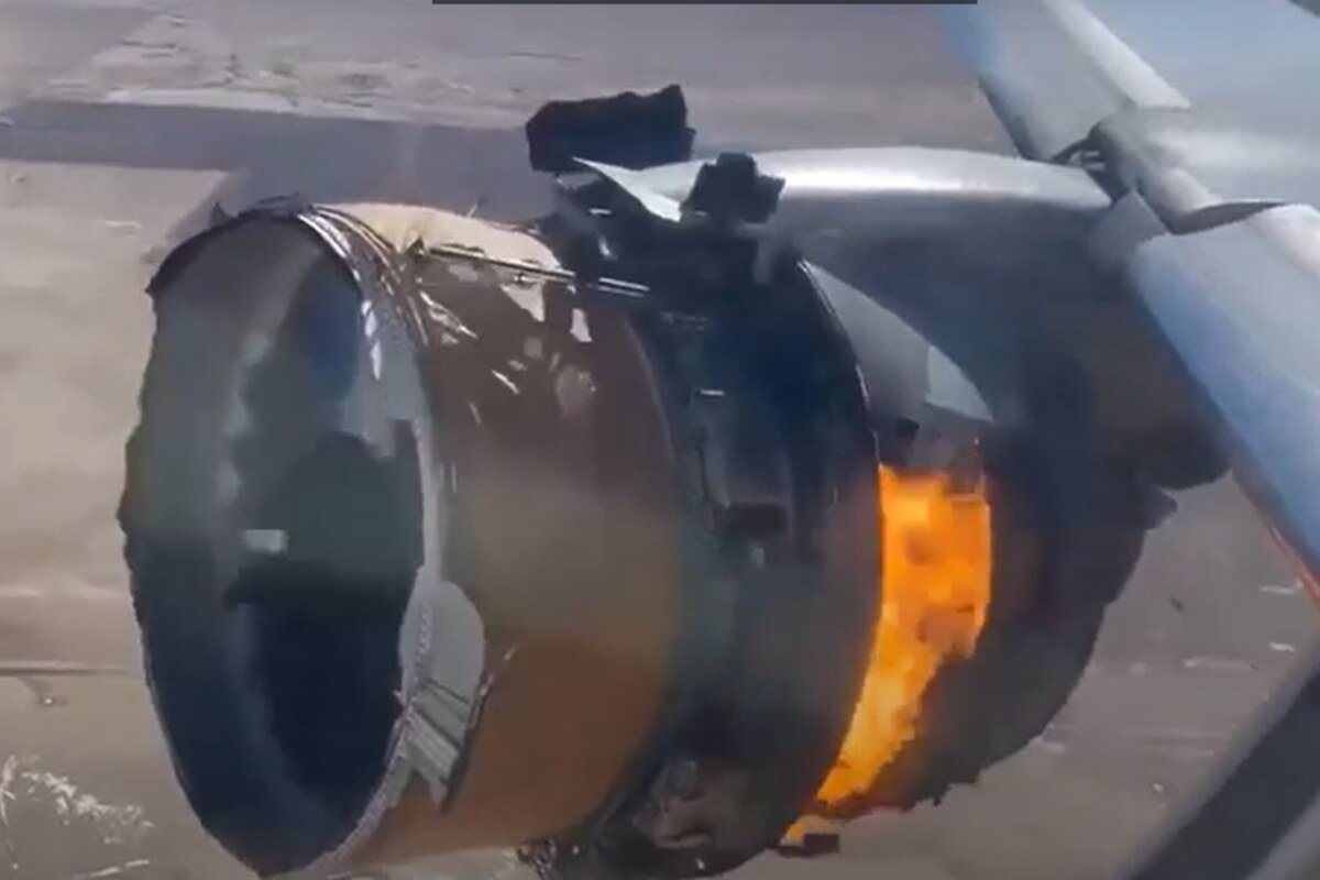 Motor de avião da GOL desligou sozinho em voo e pilotos não