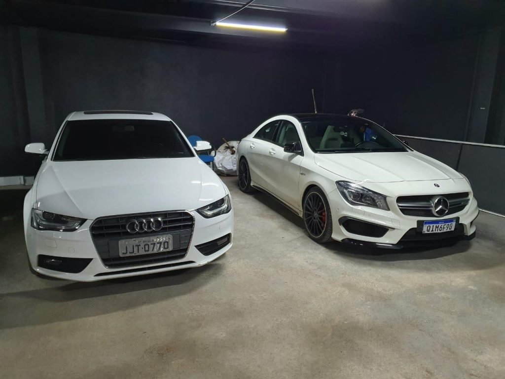 Carros de luxo